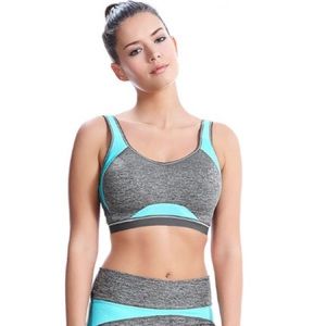 Freya active underwire sports bra